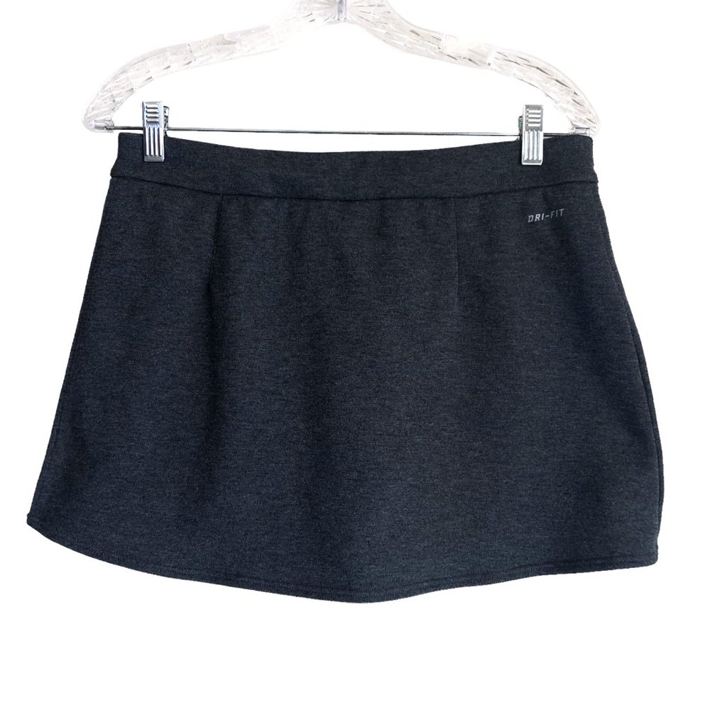 Nike DRI-FIT Women's Active Skort Size L 30-32 Stretchy Waist Lined Sweatshorts